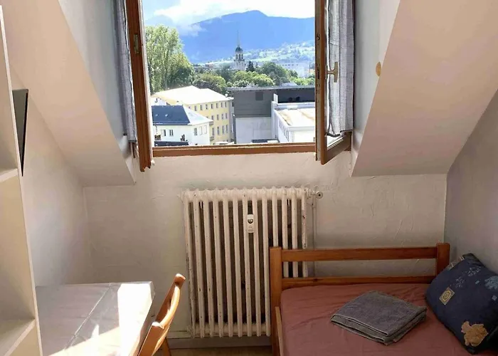 Provence アパート *